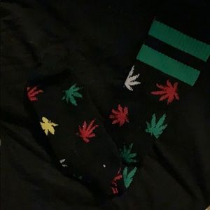 Leaf high knee socks